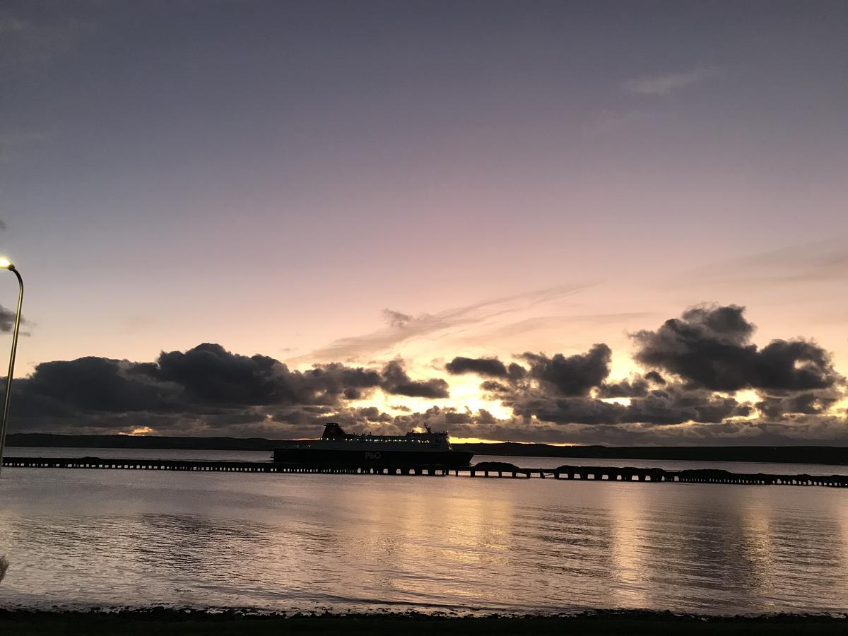 Cairnryan Bed And Breakfast Bed and breakfast